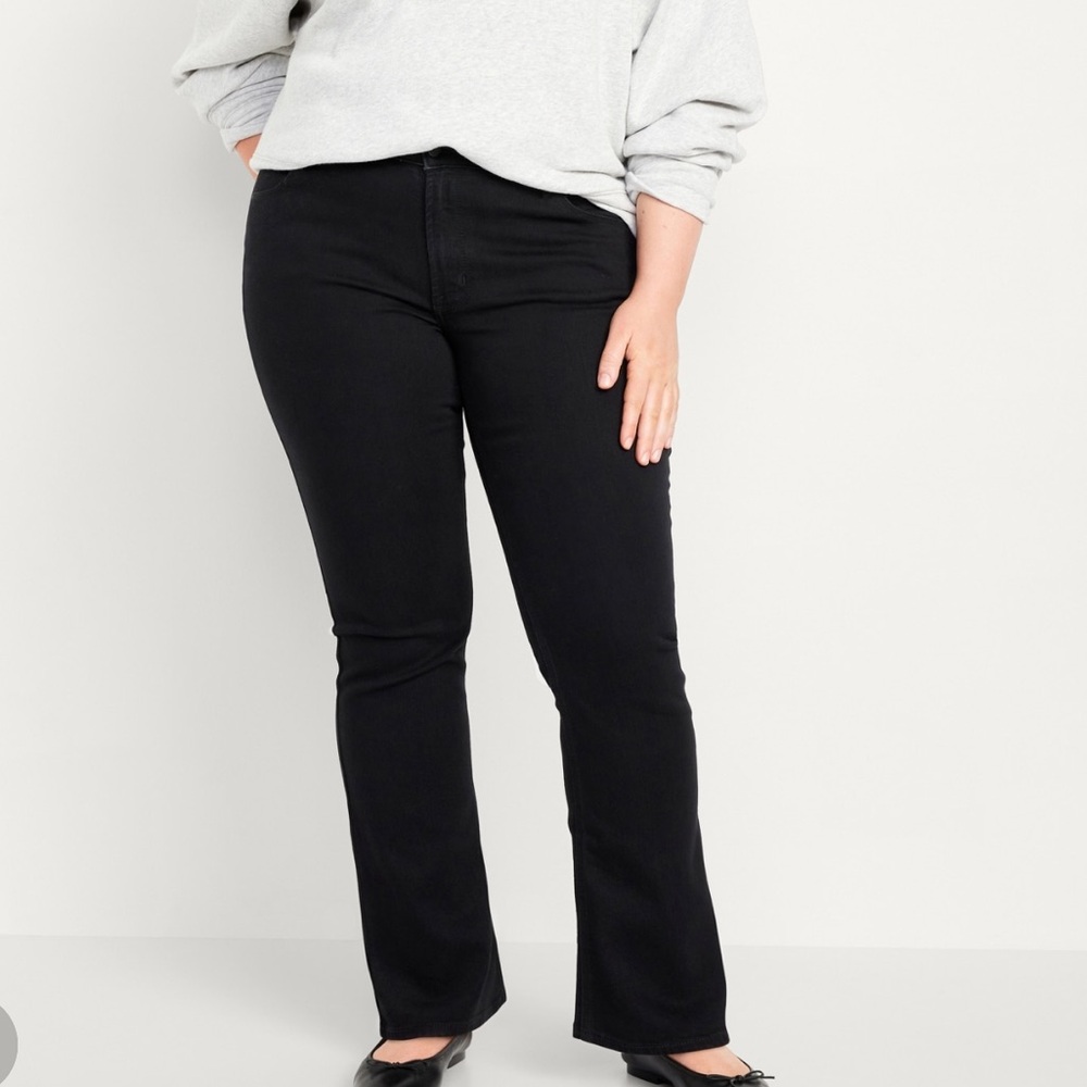 🤍New Old Navy Plus Size Black Mid-Rise Boot-Cut Jeans🤍